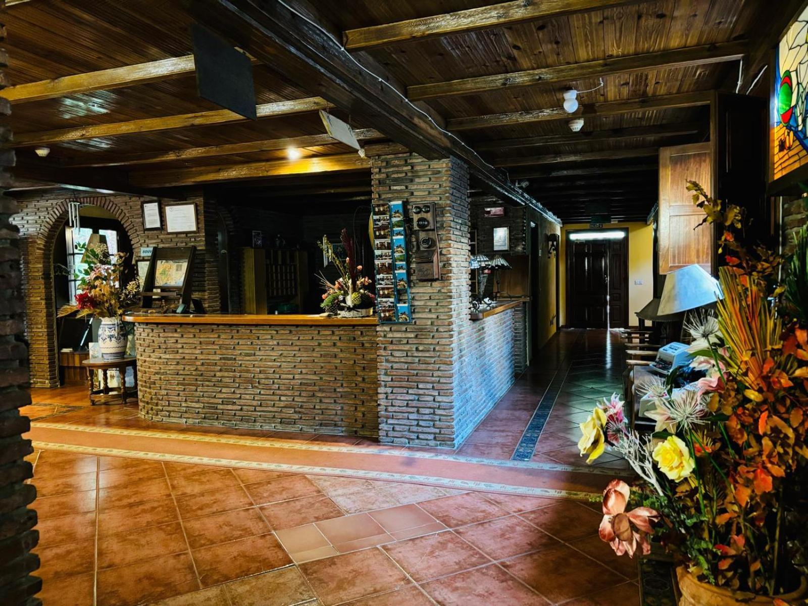 Hotel Refugio de Juanar Ojén Exterior foto